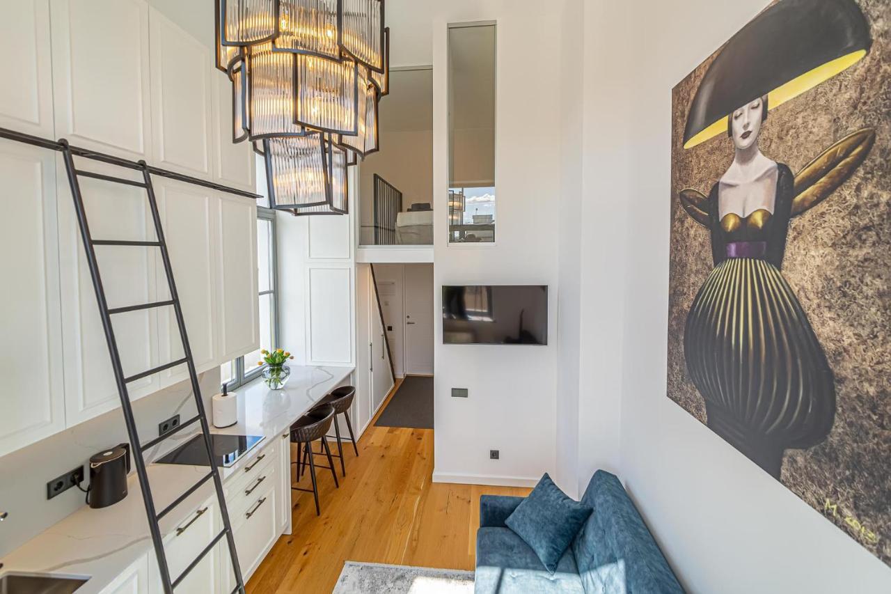 Ministerija Loft Apartment With Parking & Ac Kaunas Exteriör bild