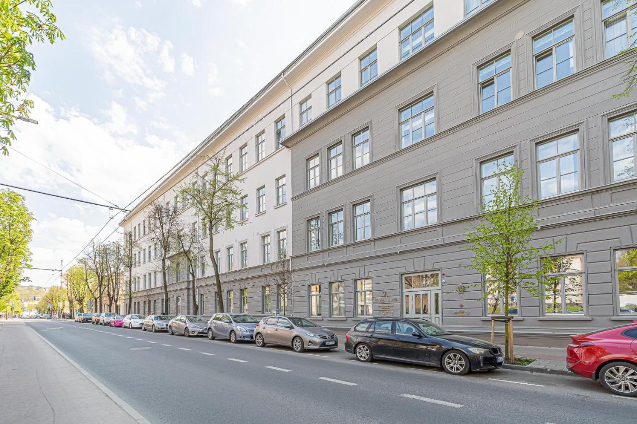 Ministerija Loft Apartment With Parking & Ac Kaunas Exteriör bild