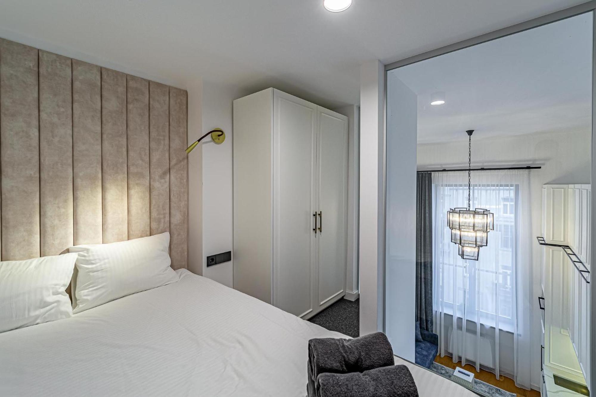 Ministerija Loft Apartment With Parking & Ac Kaunas Exteriör bild