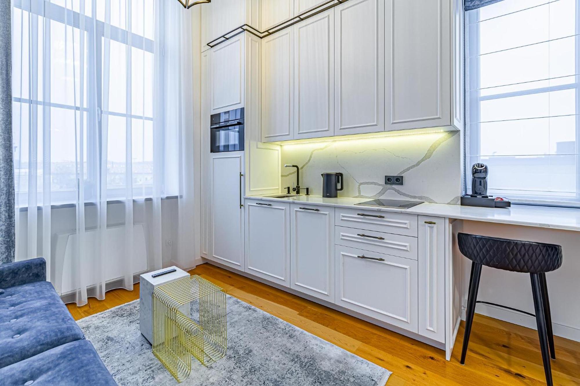 Ministerija Loft Apartment With Parking & Ac Kaunas Exteriör bild